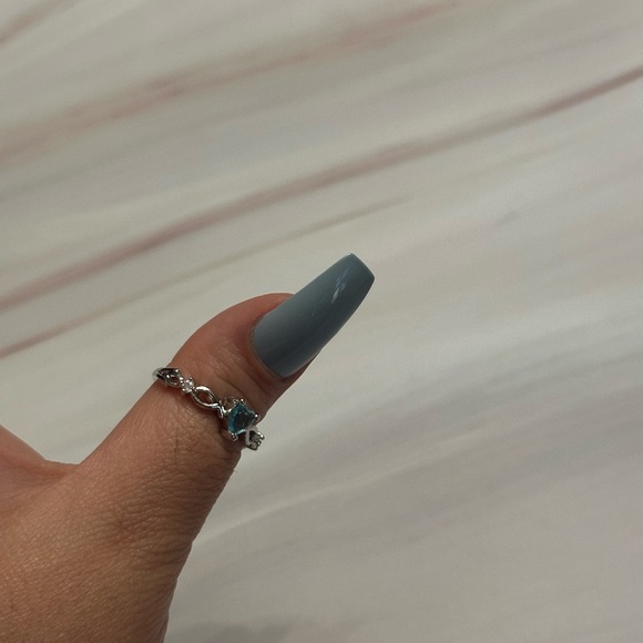 Heart Ring - Picture 2 of 4